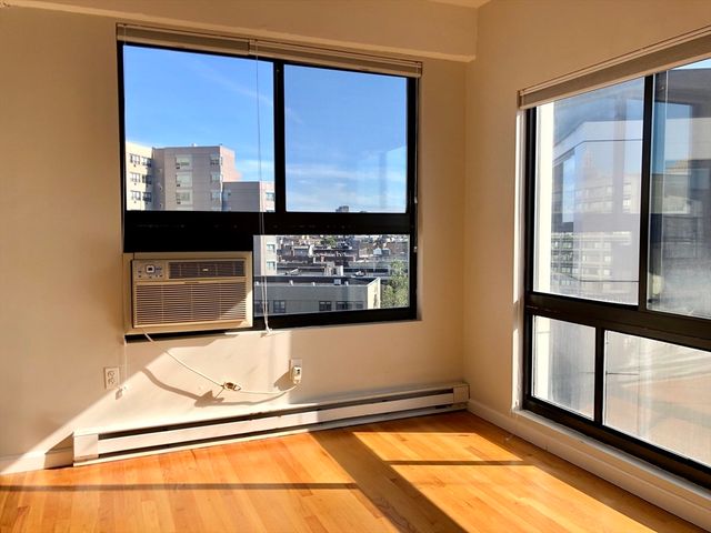 12 Stoneholm Street 616, Boston, MA 02115