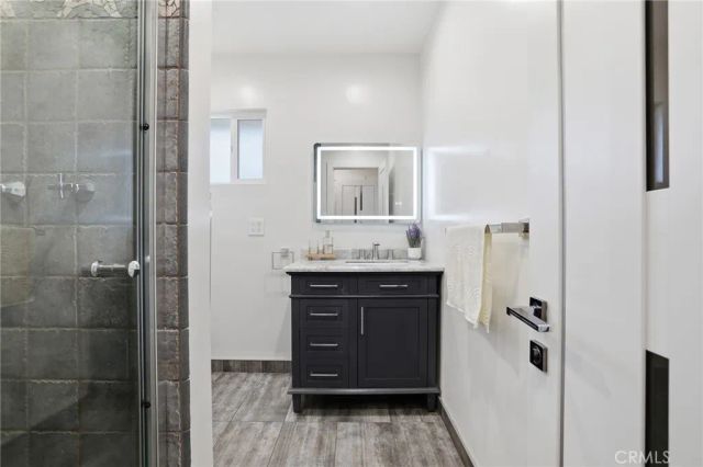 9711 Wheatland, Sunland, CA 91040