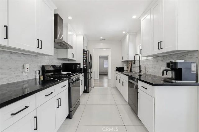 9711 Wheatland, Sunland, CA 91040
