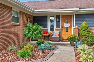 635 Richmond Road, Berea, KY 40403