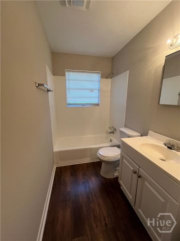 718 Atlanta Street, Savannah, GA 31405