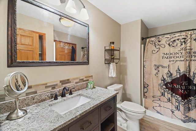 2606 Park Forest DRIVE, West Bend, WI 53090