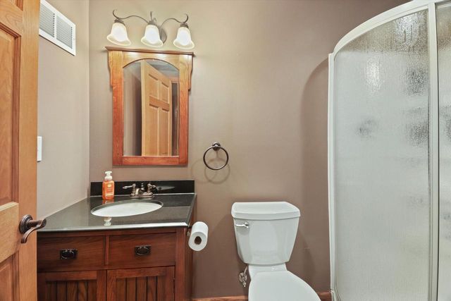 2606 Park Forest DRIVE, West Bend, WI 53090