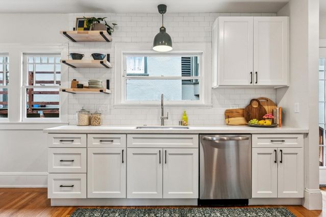 1108 E 33Rd St, Oakland, CA 94610