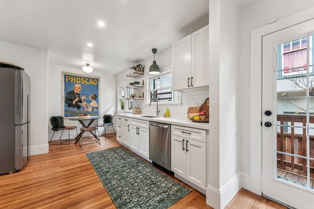 1108 E 33Rd St, Oakland, CA 94610