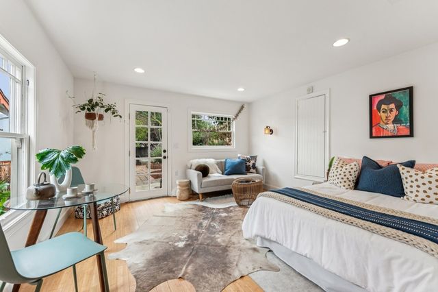 1108 E 33Rd St, Oakland, CA 94610