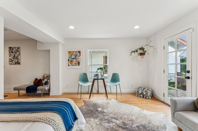 1108 E 33Rd St, Oakland, CA 94610