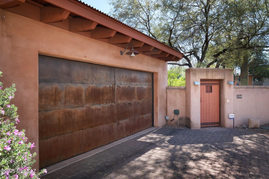 3208 N Avia Ricca Pl, Tucson, AZ 85719