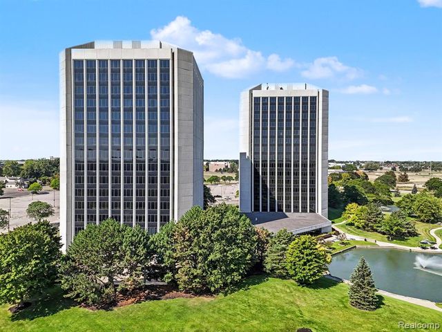 1 Parklane Boulevard, Dearborn, MI 48126