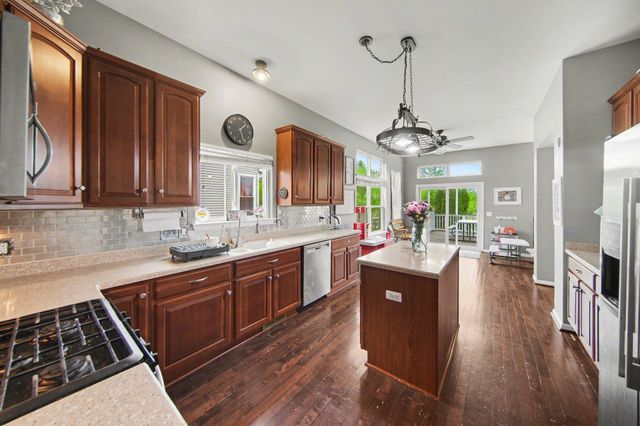 627 Jefferson Lane, Milan, MI 48160