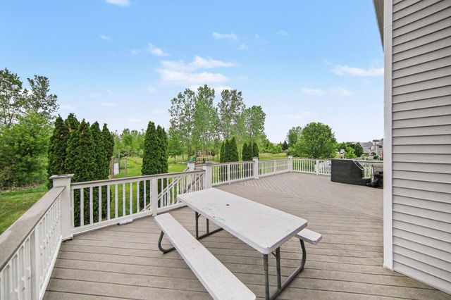 627 Jefferson Lane, Milan, MI 48160