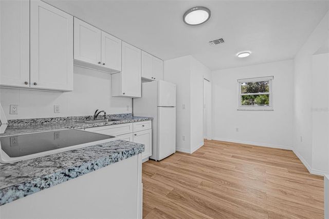 5654 13TH AVENUE N, St Petersburg, FL 33710