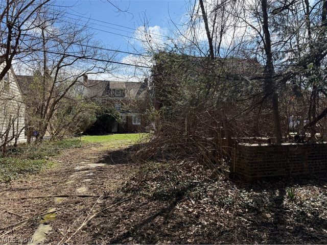 16173 Glynn Road, East Cleveland, OH 44112