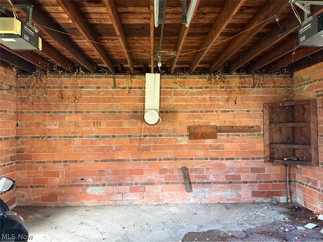 16173 Glynn Road, East Cleveland, OH 44112