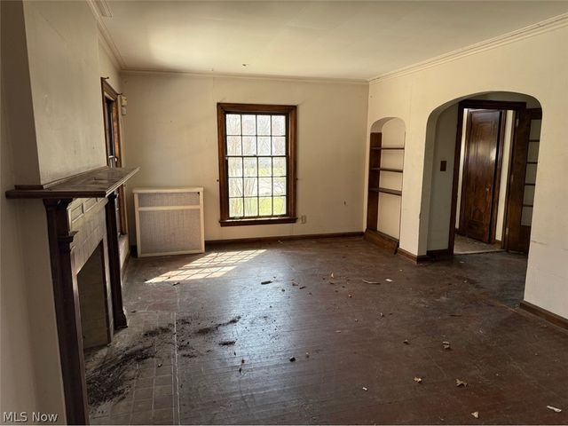 16173 Glynn Road, East Cleveland, OH 44112