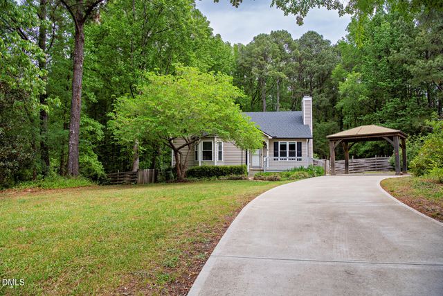 4001 Rockside Hills Drive, Raleigh, NC 27603