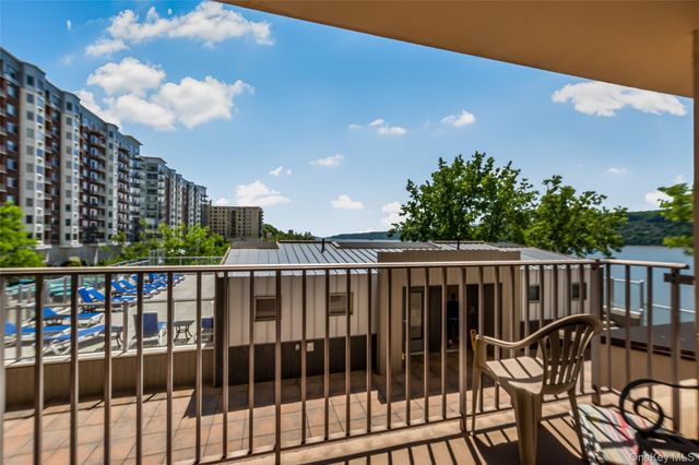 1155 Warburton Avenue 2S, Yonkers, NY 10701