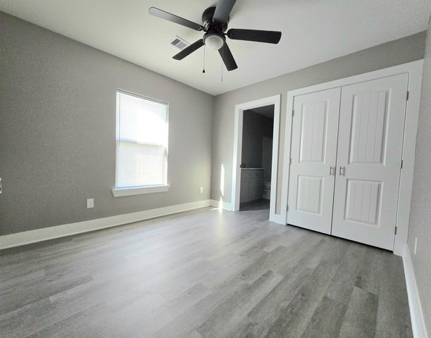 3514 Hunnicutt Street B, Dayton, TX 77535