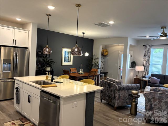 10121 Mamillion Drive, Huntersville, NC 28078