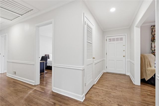 6900 Castleton NW Drive, Atlanta, GA 30328