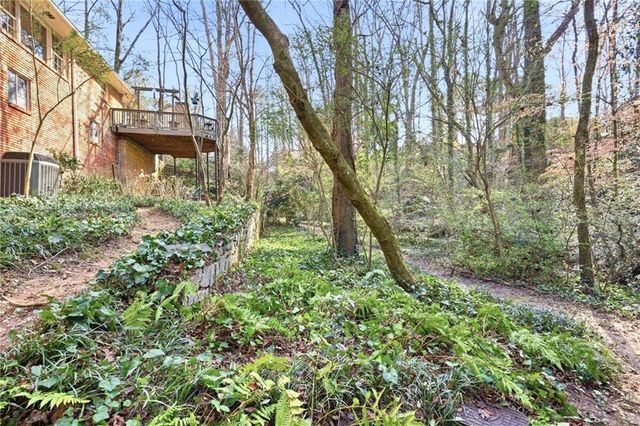 6900 Castleton NW Drive, Atlanta, GA 30328