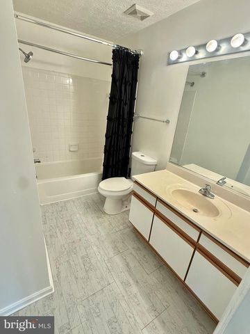 10555 JOYCETON DR, Upper Marlboro, MD 20774