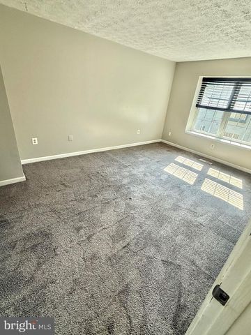 10555 JOYCETON DR, Upper Marlboro, MD 20774