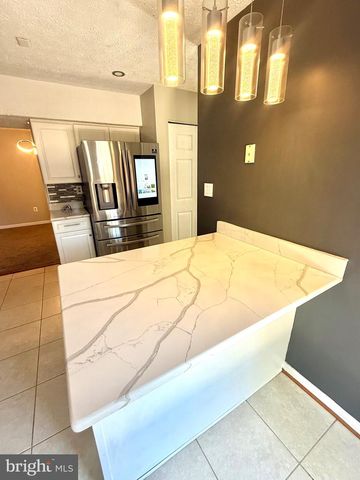 10555 JOYCETON DR, Upper Marlboro, MD 20774