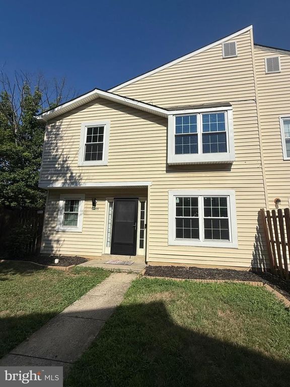 10555 JOYCETON DR, Upper Marlboro, MD 20774
