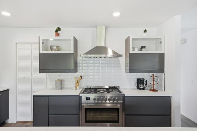 1003 Via Unidos, Fallbrook, CA 92028