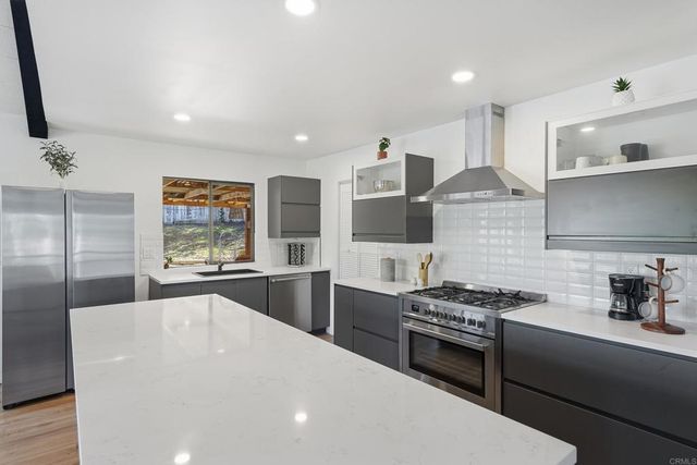 1003 Via Unidos, Fallbrook, CA 92028