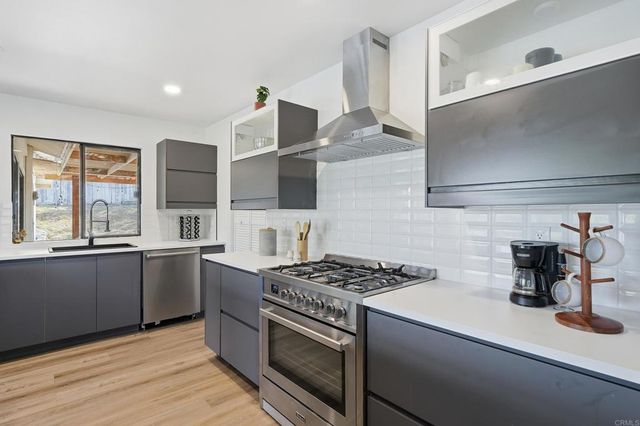 1003 Via Unidos, Fallbrook, CA 92028