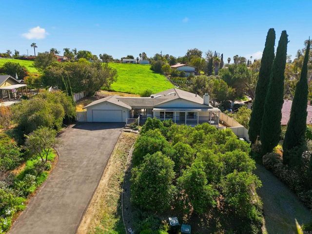 1003 Via Unidos, Fallbrook, CA 92028