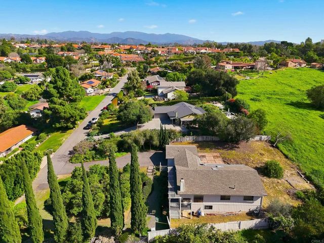 1003 Via Unidos, Fallbrook, CA 92028