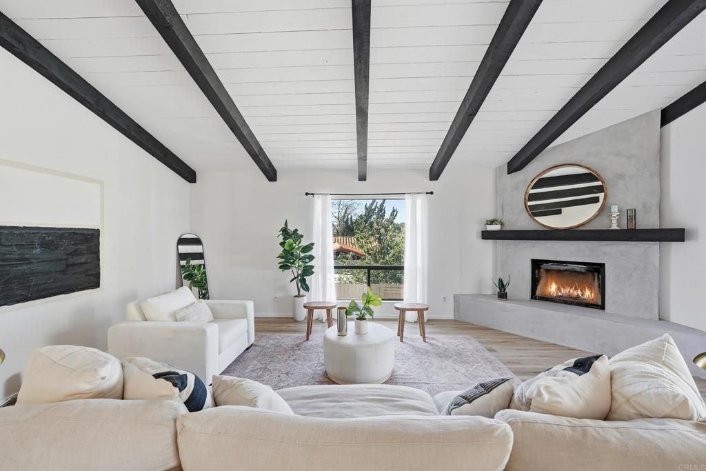 1003 Via Unidos, Fallbrook, CA 92028