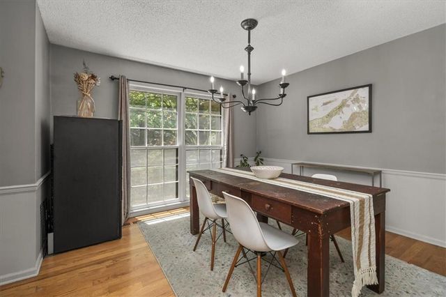 3613 NW Blue Jacket Drive, Lee's Summit, MO 64064