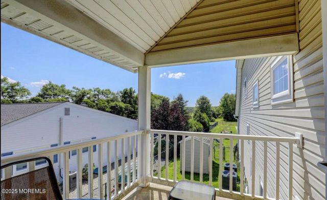 186 Whalepond Road, Oakhurst, NJ 07755