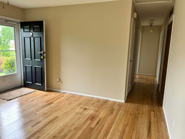 117 Willowcrest Drive, Frankfort, KY 40601