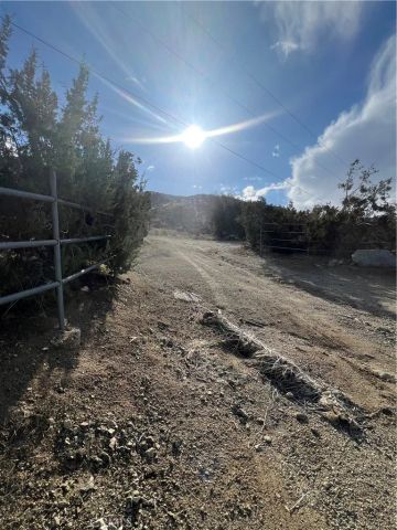 10510 Piute, Littlerock, CA 93543