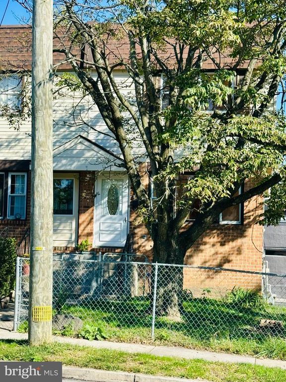 63 S KIRKLYN AVE, UPPER DARBY, PA 19082 — photo 2