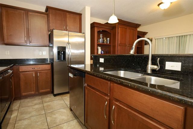 674 JOYFUL BLOSSOM PLACE 674, Longwood, FL 32750