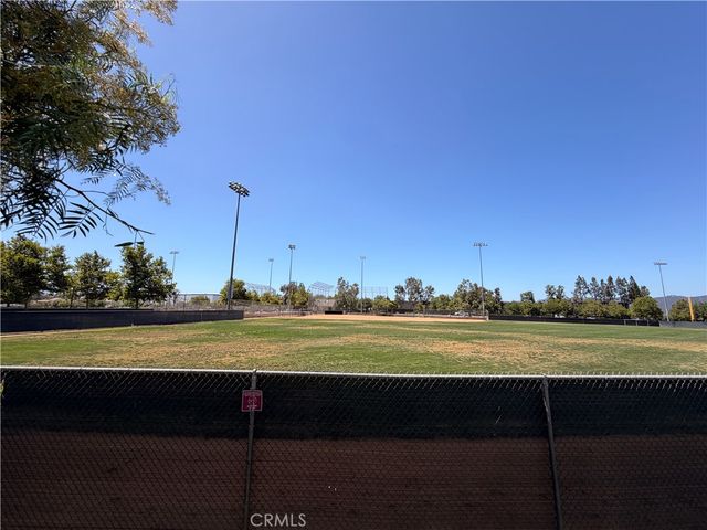 40077 Stowe, Temecula, CA 92591