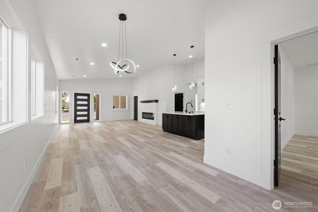 509 S Main Street, Warden, WA 98857