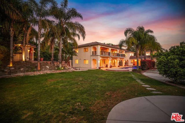 10655 Camarillo Street, Toluca Lake, CA 91602