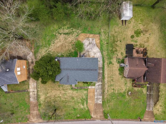 6014 Pulaski Pike NW, Huntsville, AL 35810