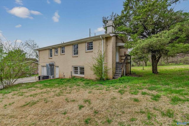 6014 Pulaski Pike NW, Huntsville, AL 35810