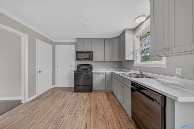 6014 Pulaski Pike NW, Huntsville, AL 35810