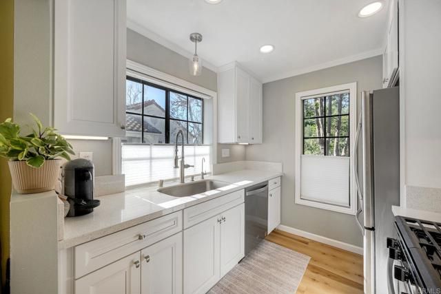 13328 Caminito Ciera 16, San Diego, CA 92129