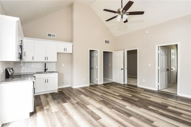 313 Linda Drive, Tucker, GA 30084