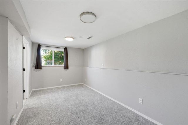7925 E Nora Ave, Spokane Valley, WA 99212